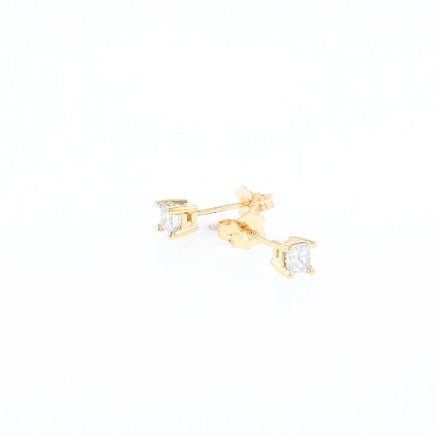 0.38ctw Diamond Stud Earrings