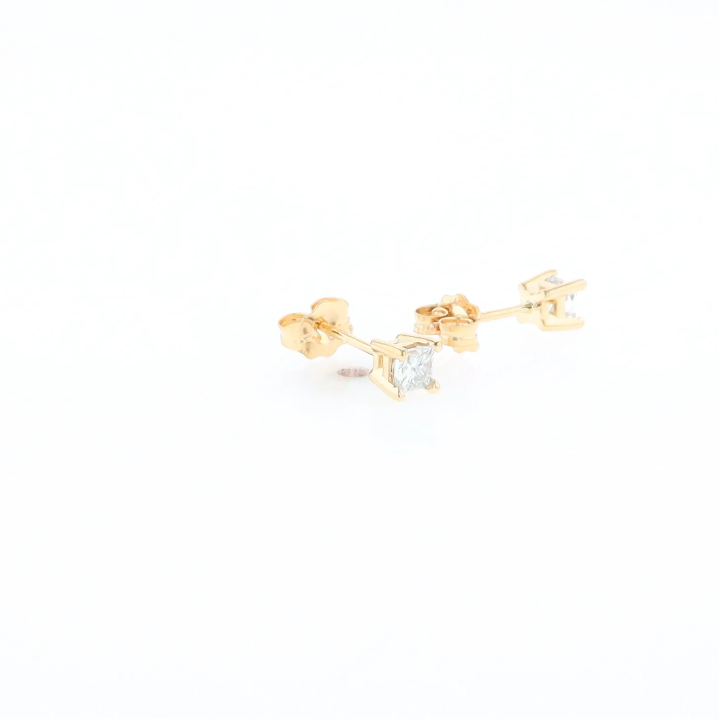 0.38ctw Diamond Stud Earrings