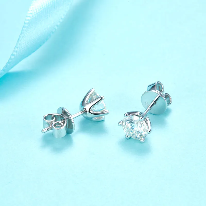 1 Carat Moissanite Diamond 6 Claws Stud Earrings 925 Sterling Silver MFE8185