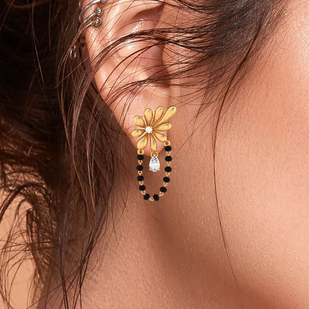 18k Flower Shaped Gold Earrings With Diamonds From Pc Chandra