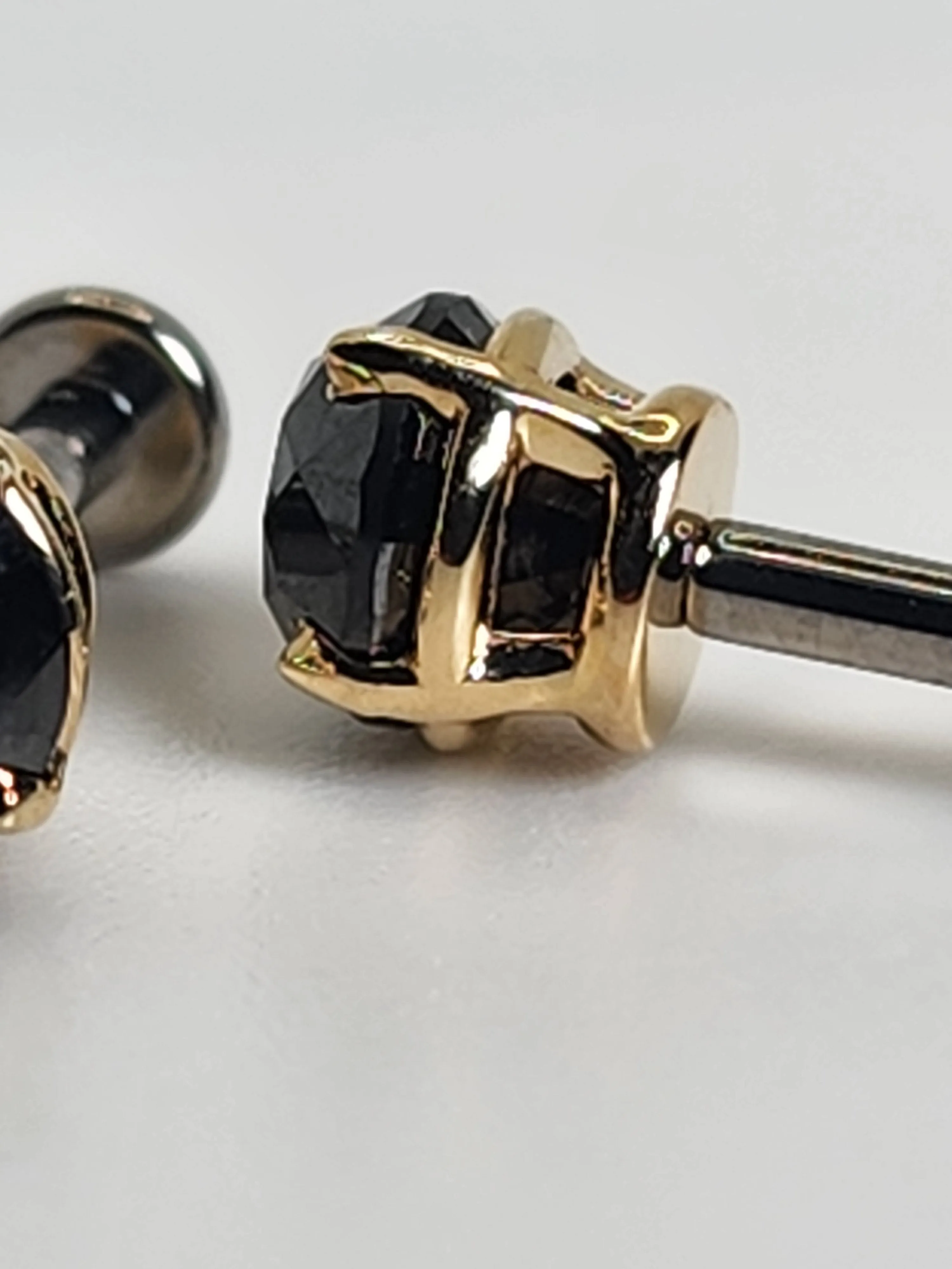 Amazing 1ct black diamonds set in 14kt yellow gold.  SHOW STOPPER!!