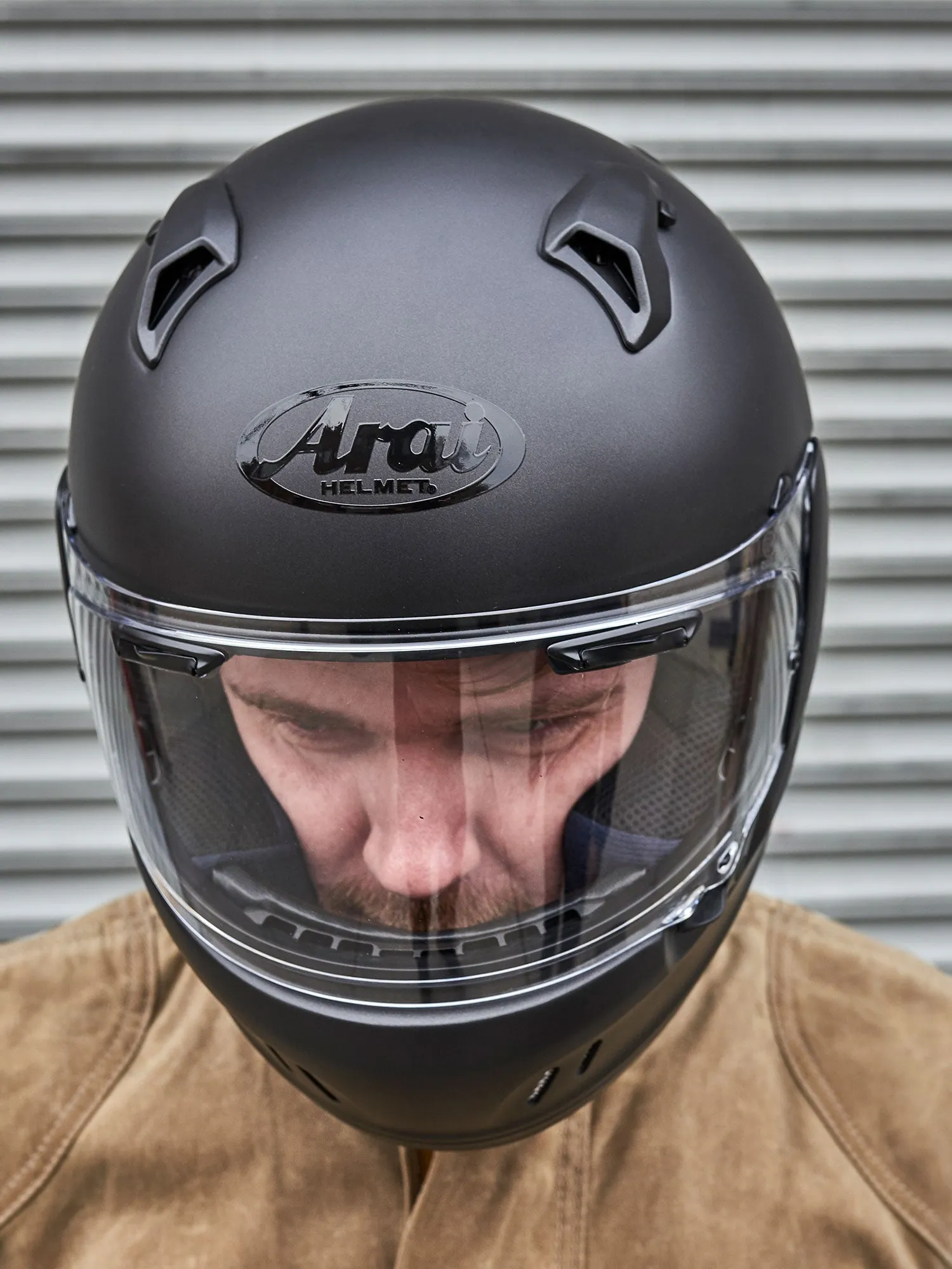 Arai Defiant-X Helmet