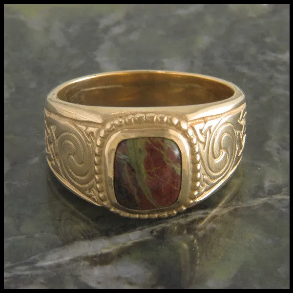 Churaich Ring with Stones in Gold