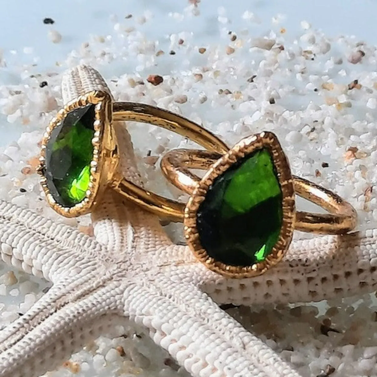 EMERALD HUES - HANDMADE ELECTROPLATED GOLD / COPPER RING