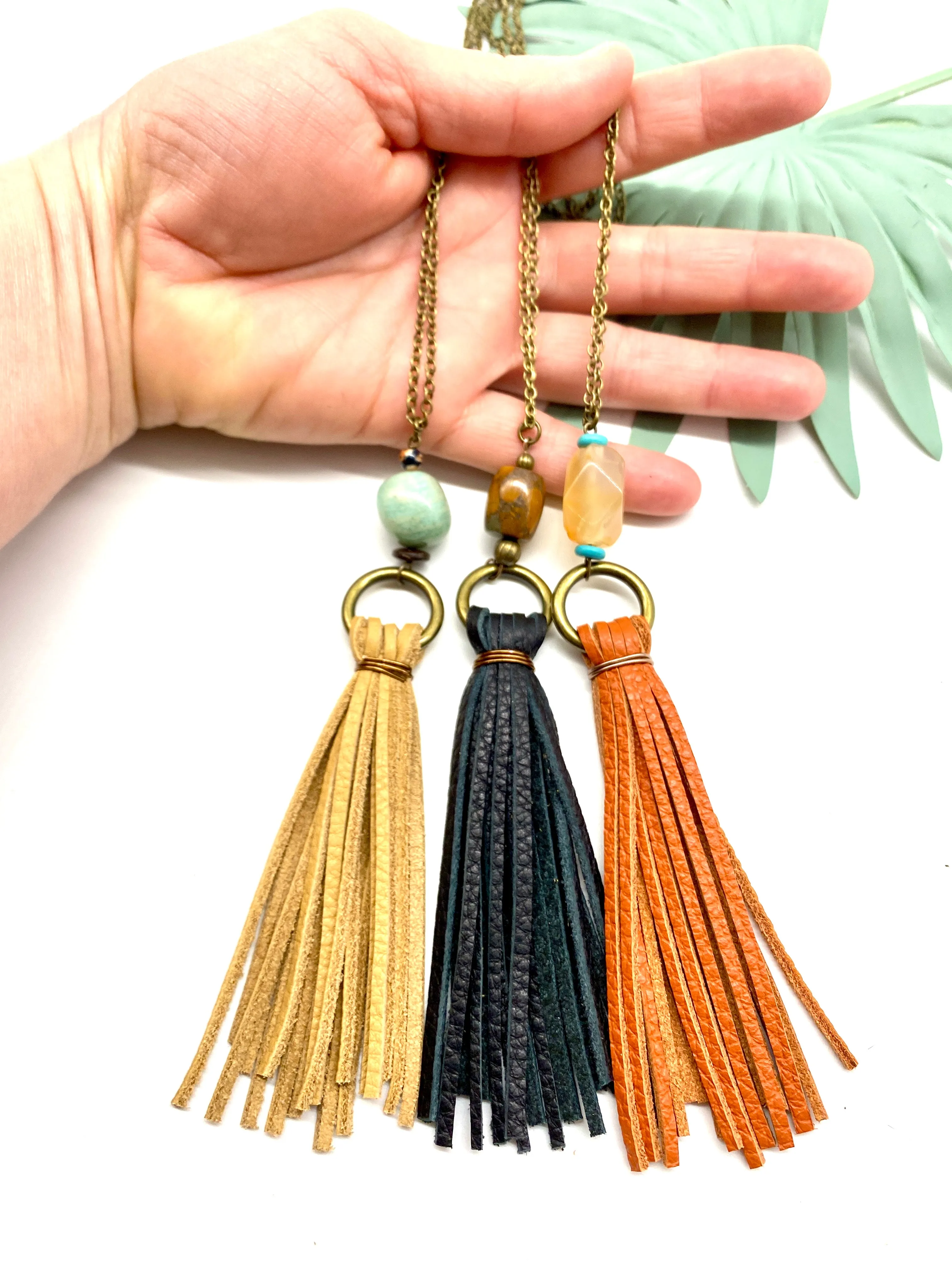 Leather Tassel necklace w/Stone