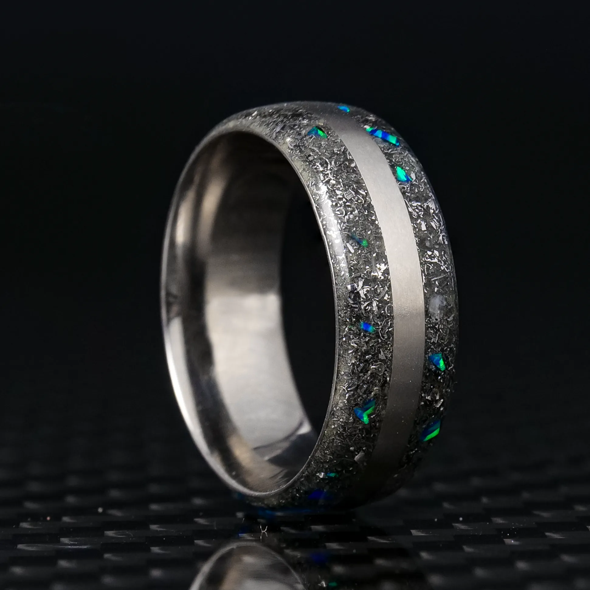 Periphery Star Dust™ Glowstone Ring