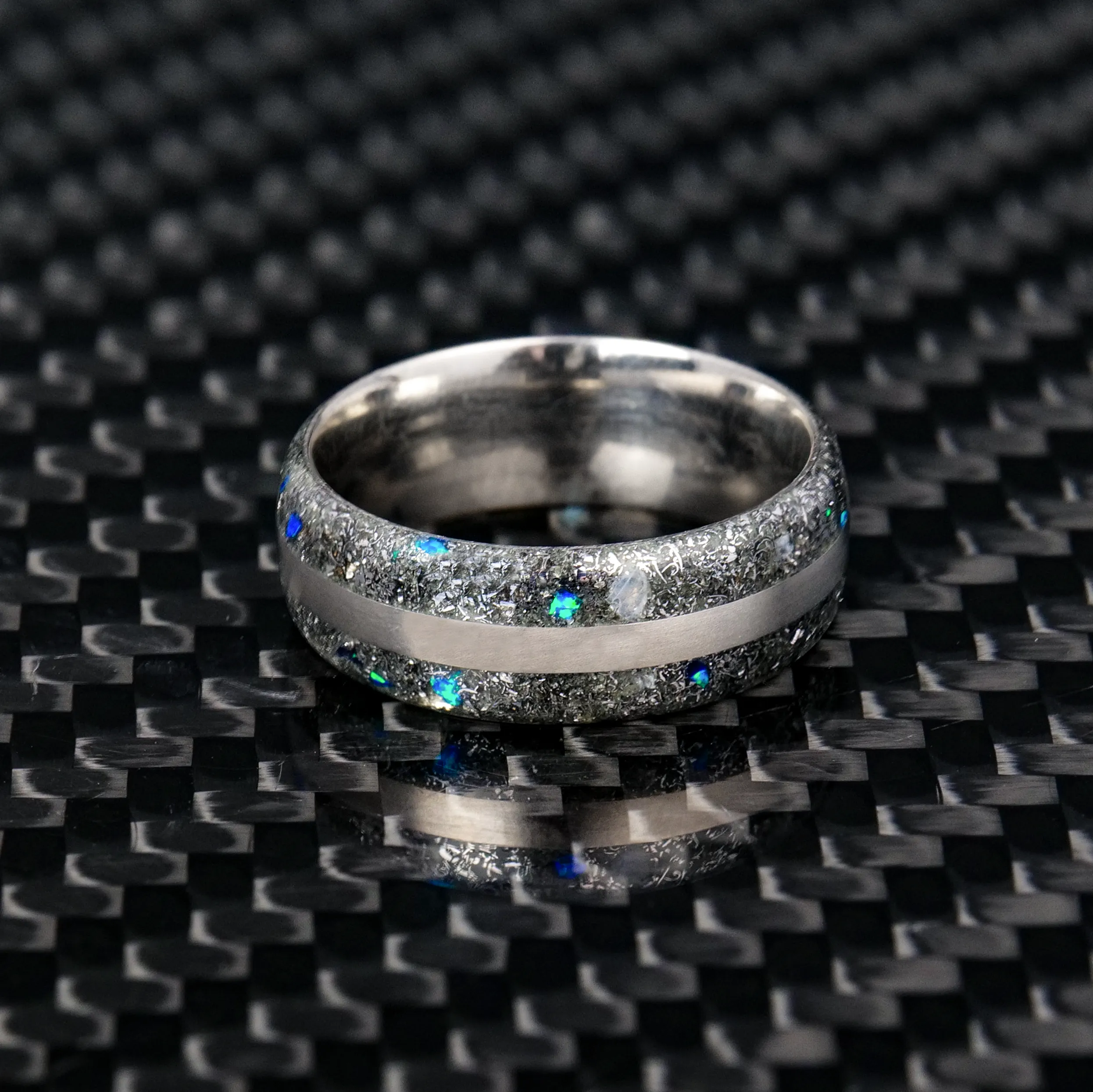 Periphery Star Dust™ Glowstone Ring